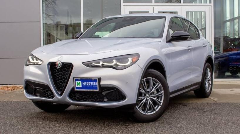 ALFA ROMEO STELVIO 2024 ZASPAKAN7R7D74313 image